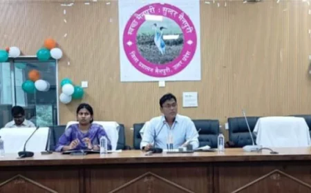 CM डैशबोर्ड: मैनपुरी टॉप-05 में बरकरार; डीएम ने अधिकारियों को 'सी' कैटेगरी वाले कार्यों में सुधार लाने के दिए निर्देश