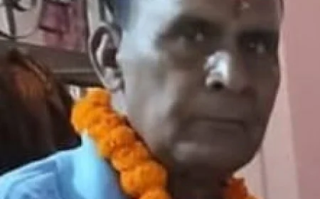 सेवानिवृत्त दरोगा ने गैराज में लगाई फांसी