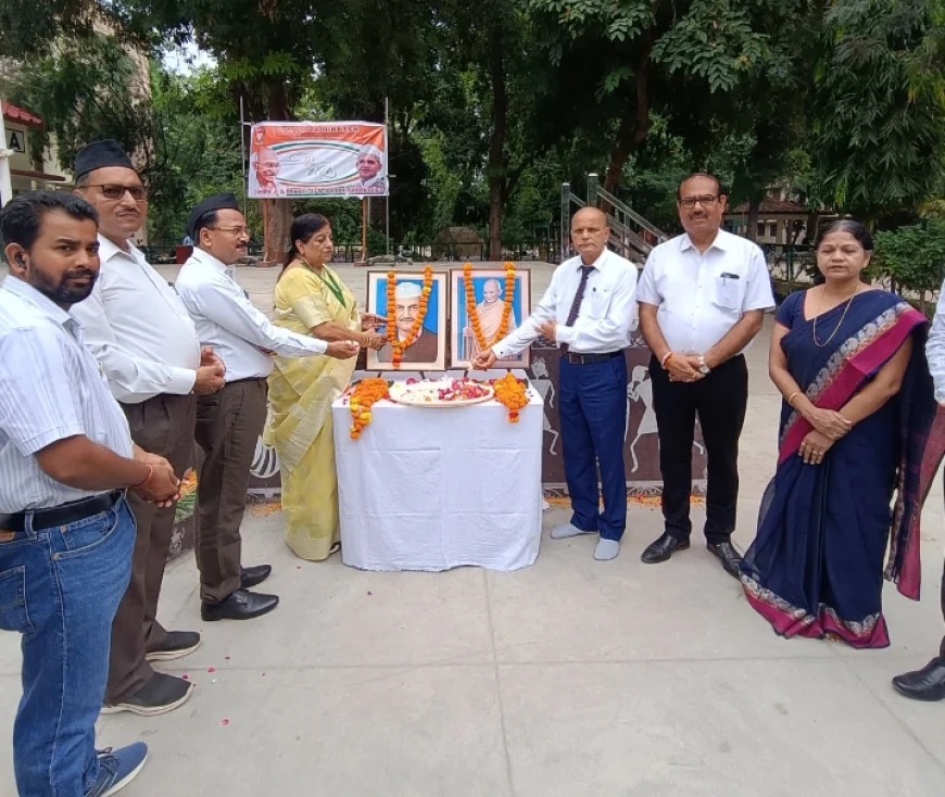 सी.पी. विद्या निकेतन में मनाई गई गाँधी एवं शास्त्री की जयंती