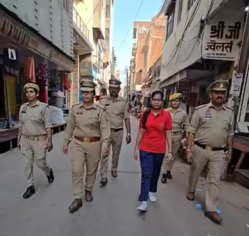 दिल्ली पब्लिक स्कूल शिकोहाबाद की छात्रा स्नेहा शर्मा बनीं एक दिन की थाना प्रभारी