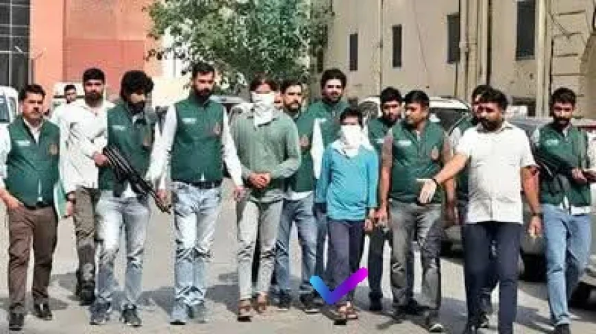 दिल्ली में बम धमाके की साजिश नाकाम — एटा का अदनान ISIS से जुड़ा, स्पेशल सेल की बड़ी कार्रवाई