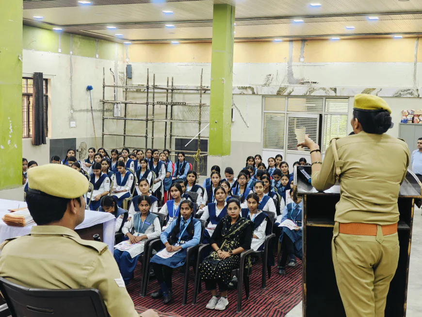 ए.पी. पब्लिक स्कूल में मिशन शक्ति सशक्त नारी अभियान के तहत कार्यक्रम आयोजित किया गया