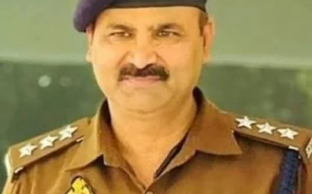 Mainpuri News : 92 करोड़ की संपत्ति के खुलासे के बाद सीओ ऋषिकांत शुक्ला सस्पेंड