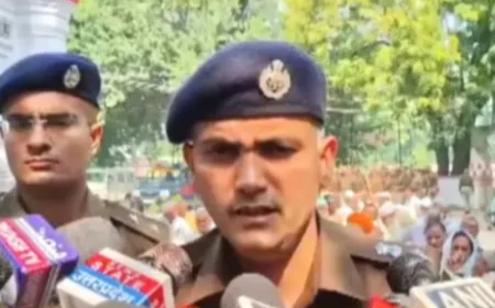 Aligarh News : SSP नीरज जादौन ने 58  बुजुर्ग हिस्ट्रीशीटरों के लिए कर दिया गजब का काम! हो रहे चर्चित