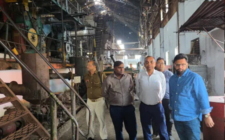 चीनी मिल में पेराई सत्र की तैयारियां जोरो पर।   -प्रधान प्रबंधक ने किया निरीक्षण