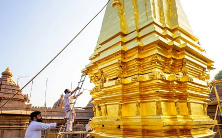 अयोध्या राम मंदिर के 161 फीट शिखर पर चढ़ रहा 21 किलो सोना: नाभि दंड हुआ स्वर्णमंडित, मुंबई के कारीगर दे रहे अंतिम रूप