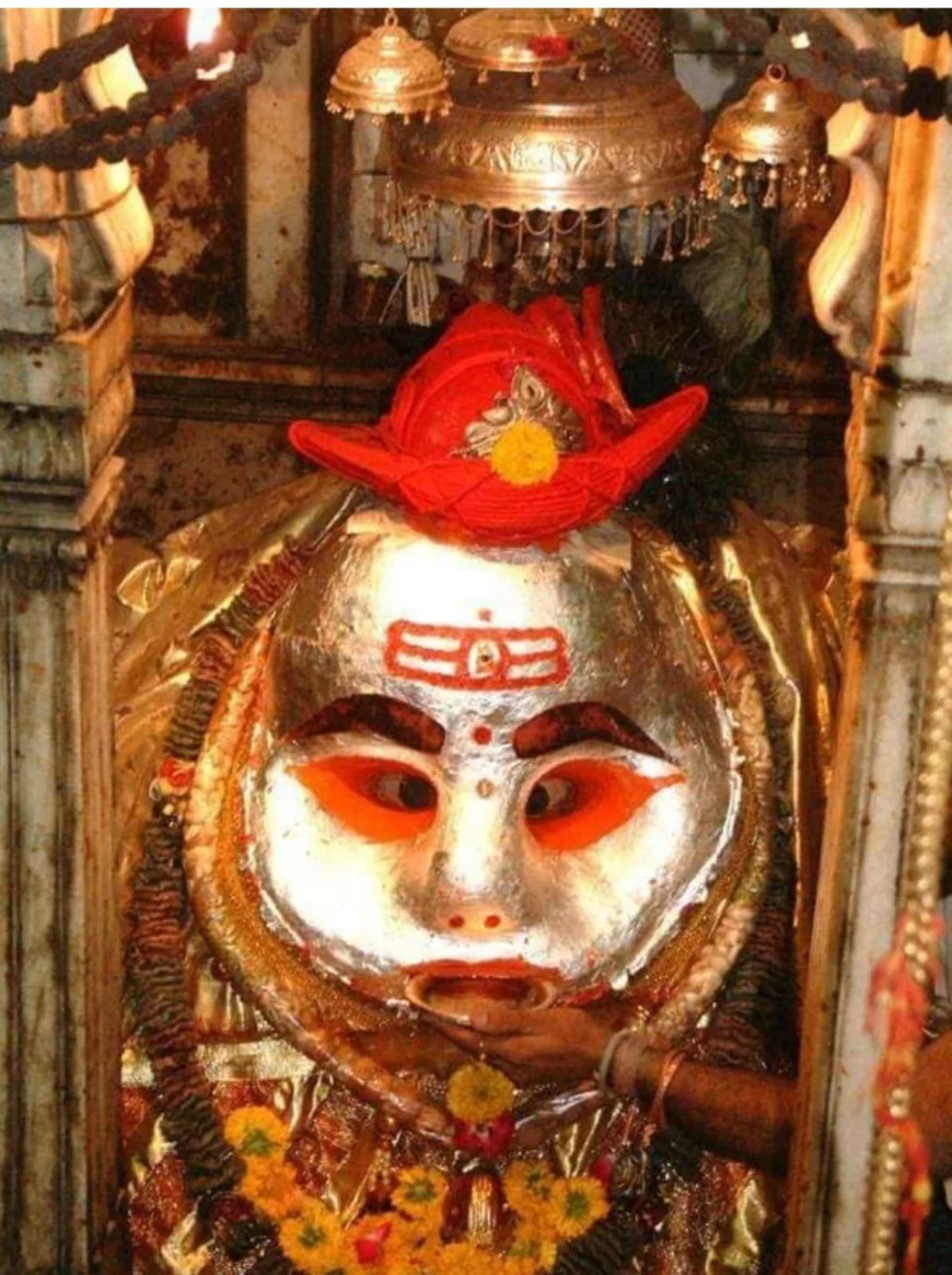 काल भैरव अष्टमी पर विशेष  *प्रतिमा जो मदिरा पान करती है