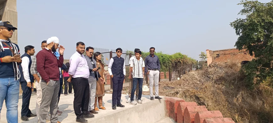 प्रशिक्षु IAS अधिकारियों ने किया एटा की ऐतिहासिक, औद्योगिक और पर्यावरणीय धरोहरों का अध्ययन