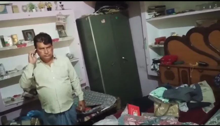 कायमगंज में अज्ञात चोरों का आतंक, लाखों का सामान व लाइसेंसी बंदूक चोरी