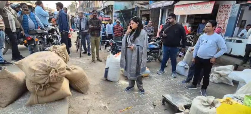 शिक्षकों की मिलीभगत से मिड-डे मील पर डाका, खुलेआम  कालाबाजारी का खुलासा