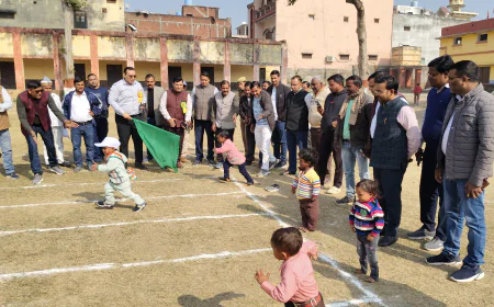 दिव्यांगजन दिवस पर जिलाधिकारी ने खेलकूद प्रतियोगिता कार्यक्रम को हरी झंडी दिखाकर  किया शुभारंभ