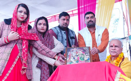 Kasganj news पूर्णाहुति के साथ 24 कुंडीय गायत्री महायज्ञ का हुआ समापन