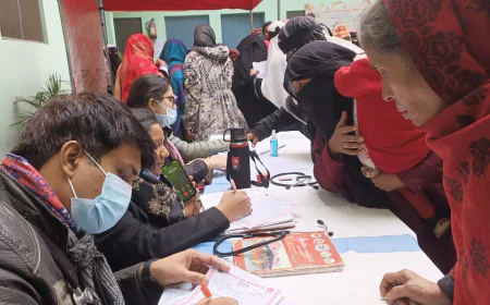 Aligarh News : टीबी मुक्त भारत अभियान के तहत जिले में घर-कार्यस्थल के पास पहुंची स्वास्थ्य सेवाएं