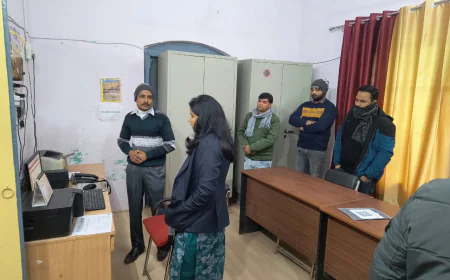 तेजतर्रार सीडीओ नेहा बंधु का कलेक्ट्रेट स्थित कार्यालयों में औचक निरीक्षण