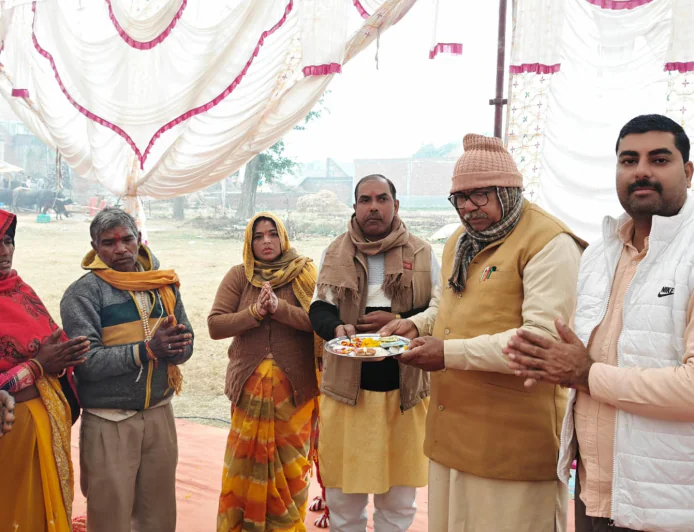 Kasganj news अमाँपुर 24 कुंडीय गायत्री महायज्ञ भारतीय संस्कृति व संस्कार का उद्गमस्थल, सुरेन्द्र नाथ