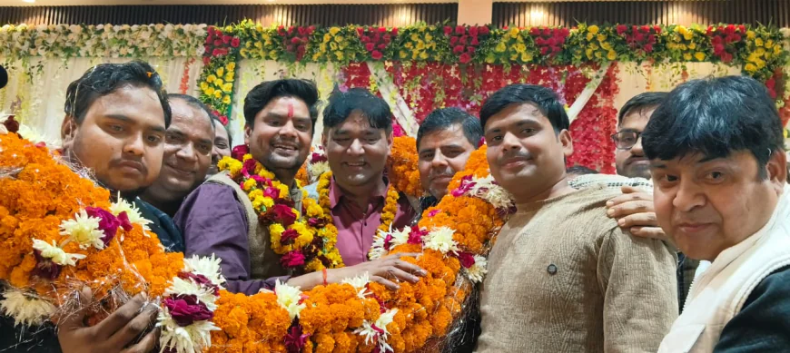 प्रेस क्लब मैनपुरी चुनाव: अर्पित चतुर्वेदी बने अध्यक्ष, अतुल सक्सेना ने जीता सचिव पद; निर्विरोध चुने गए कई पदाधिकारी