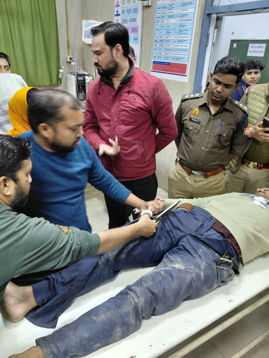 Farrukhabad News : दिन दहाड़े कैश कलेक्शन कर्मी के गोली मारकर हुई लूट