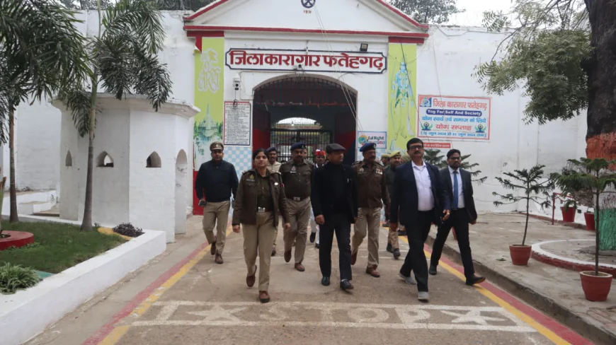 जिला जज नें डीएम-एसपी के साथ किया जेलों का निरीक्षण