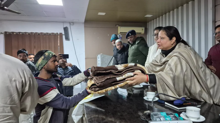 कमिश्नर ने कोल तहसील में समाधान दिवस की प्रभावशीलता परखी, भूमि विवादों पर सख्त निर्देश