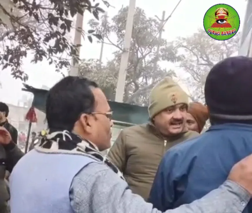 Etah News : खाकी की दबंगई कैमरे में कैद: युवक से मारपीट, गालीबाज दरोगा लाइन हाजिर