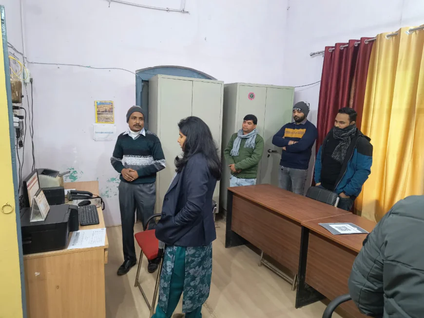 तेजतर्रार सीडीओ नेहा बंधु का कलेक्ट्रेट स्थित कार्यालयों में औचक निरीक्षण