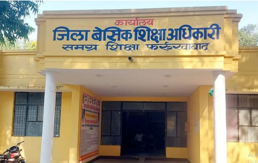 आखिर अलमारी का ताला तुड़वाने से क्यों कतरा रहे हैं अधिकारी ?