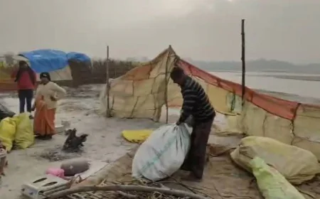 Farrukhabad News : रामनगरिया मेले में गंगा कटान से मची अफरातफरी, बड़ा हादसा