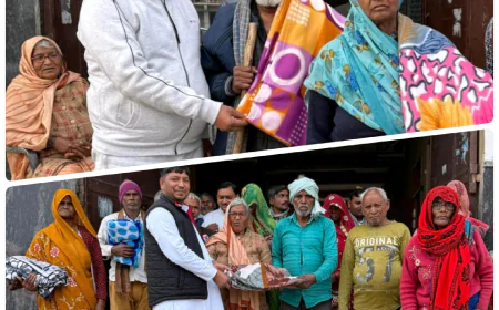 Kasganj news विधायक हरिओम वर्मा ने निर्धनों को बाँटे कंबल, चेहरों पर छायी मुस्कान