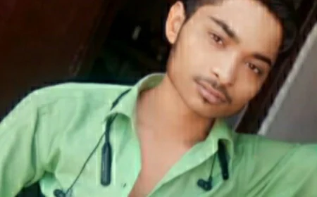 बैलगाड़ी से टकराकर बाइक सवार किसान पुत्र की मौत