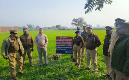 Kasganj news तथाकथित किसान गुट स्वराज के राष्ट्रीय अध्यक्ष कुलदीप पाण्डेय की  आपराधिक कृत्य संपत्ति कृषि भूमि 14,29,100/- रुपये को किया गया जब्त।