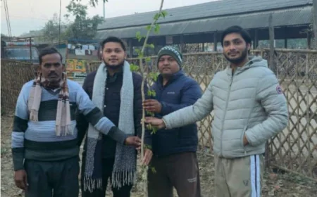 पेड़ हमारे जीवन के लिए अत्यंत आवश्यक हैं-हुज़ैफ खां