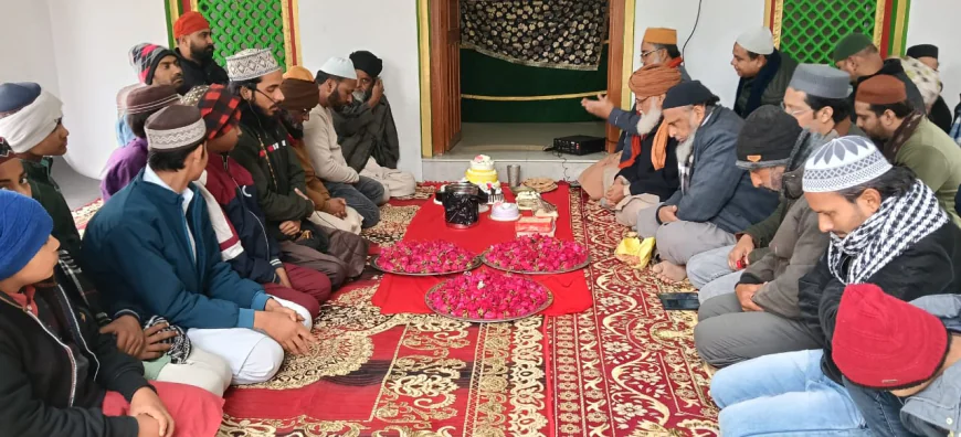 खानकाहे व दरगाहें मानवता का प्रतीक और तर्जुमान है इंसानियत की : सज्जादा नशीन