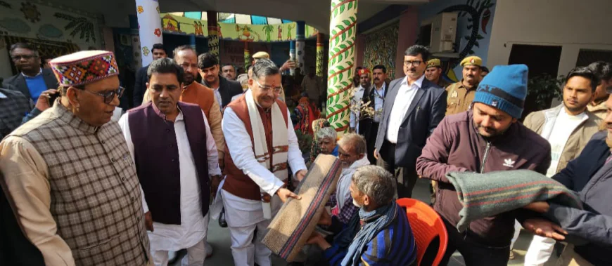 Farrukhabad News :  कई विभागों की खराब रैंकिंग से प्रभारी मंत्री नाराज