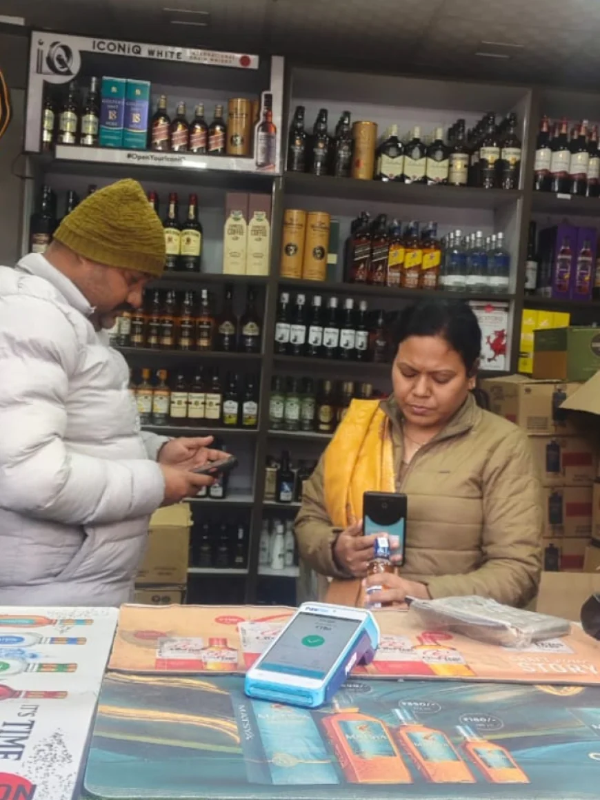 Farrukhabad News : आबकारी दुकानों का औचक निरीक्षण