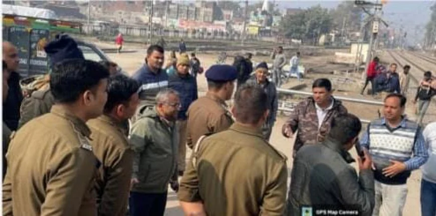 कालिंदी एक्सप्रेस में बम की सूचना से दहशत: मानसिक रोगी ने किया परेशान