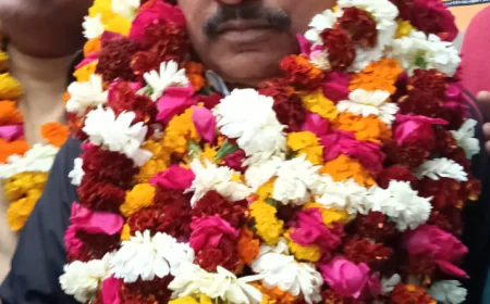 कलेक्ट्रेट बार एसोसिएशन एटा के चुनाव में अध्यक्ष संतोष वर्मा एड0, महासचिव राजीव शर्मा एड0 निर्वाचित