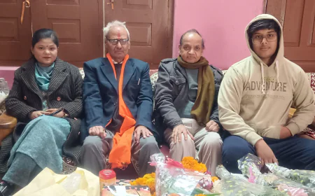 संत रविदास जयंती  पर  प्रोफेसर रामबाबू मिश्र "रत्नेश" ने कहा कि सतगुरु मानते थे कि सामाजिक समता का एकमात्र रास्ता भक्ति और कर्म योग का संगम है