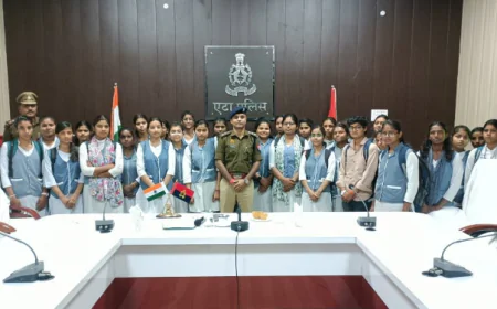 एटा में छात्र पुलिस अनुभवात्मक अधिगम कार्यक्रम (SPEL) का तृतीय चरण सफलतापूर्वक संपन्न