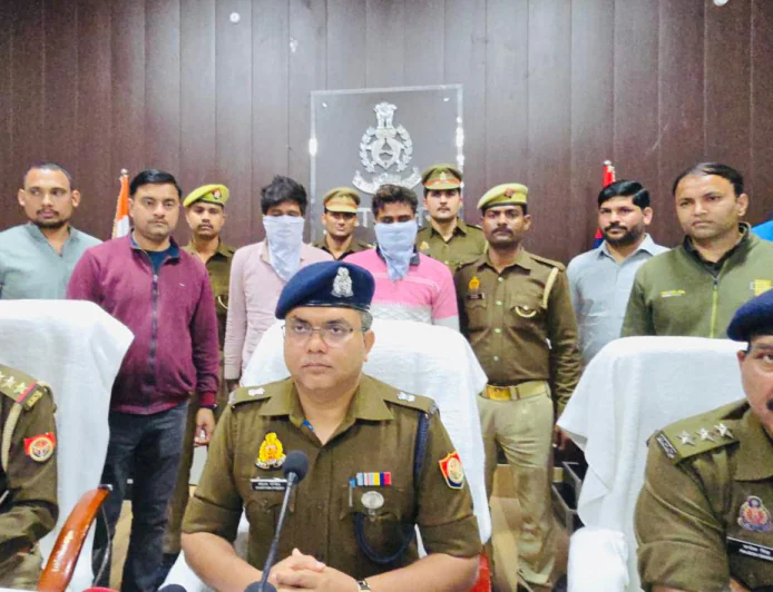 एटा में स्विफ्ट डिजायर लूट का खुलासा, दो आरोपी गिरफ्तार