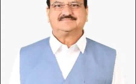 सार्वजनिक स्वास्थ्य को सुदृढ़ बनाना: किफायती और गुणवत्तापूर्ण जेनेरिक दवाओं के लिए जनऔषधि परियोजना का रणनीतिक विकास