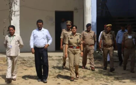 Farrukhabad News : प्रथम दिन 3934 नें छोड़ी पुलिस दारोगा व समकक्ष पदों की भर्ती परीक्षा