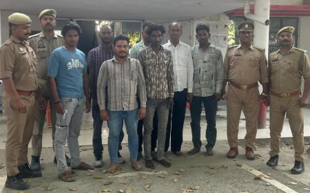 Etah News ; जुआ खेलते 7 लोग गिरफ्तार, नकदी व ताश के पत्ते बरामद