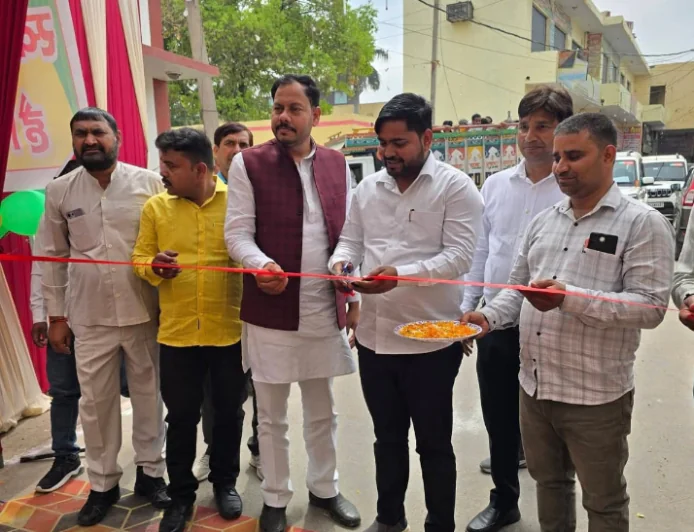 Etah News : मिलेट महोत्सव में किसानों को मिला श्री अन्न की खेती बढ़ाने का संदेश