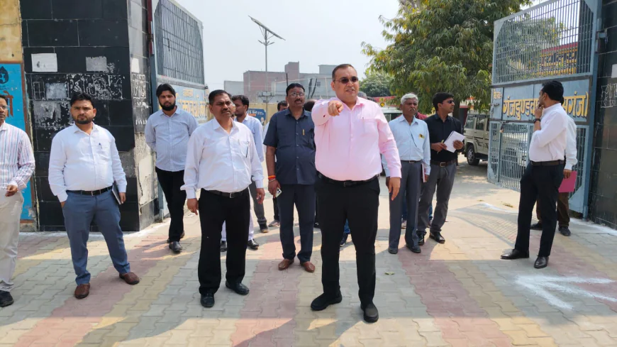 Kasganj news विकासखंड गंजडुण्डवारा निरीक्षण में डीएम सख्त, कार्यों में लापरवाही पर मांगा स्पष्टीकरण।