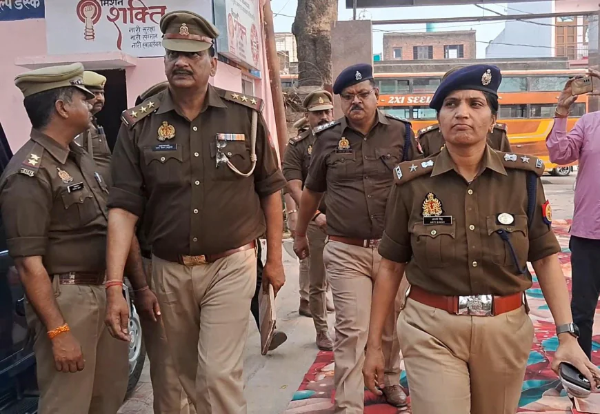 Farrukhabad News : एसपी आरती सिंह ने किया कायमगंज कोतवाली का वार्षिक निरीक्षण