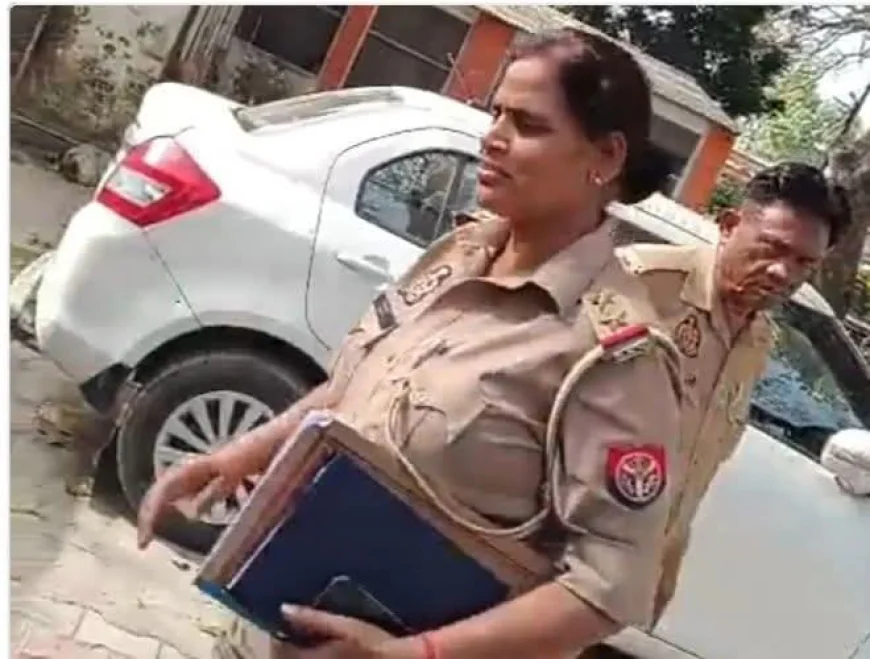 Farrukhabad News : अपहरण मामले में खुलेआम रिश्वत लेते महिला दारोगा और सिपाही निलंबित, वीडियो  वायरल