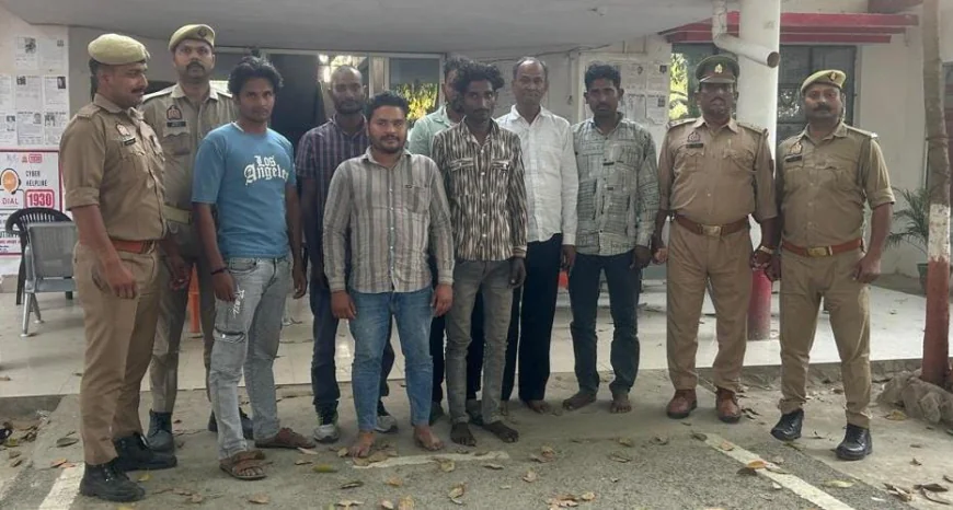 Etah News ; जुआ खेलते 7 लोग गिरफ्तार, नकदी व ताश के पत्ते बरामद