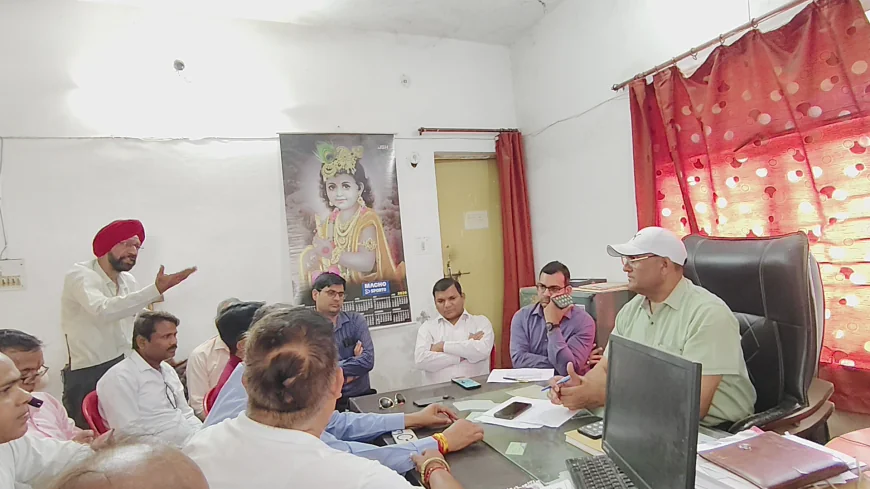 शिकोहाबाद में बिजली विभाग का बड़ा फैसला: अब 300 मीटर दूरी तक मिलेगा नया विद्युत कनेक्शन, स्मार्ट मीटर पर भी दी गई अहम जानकारी