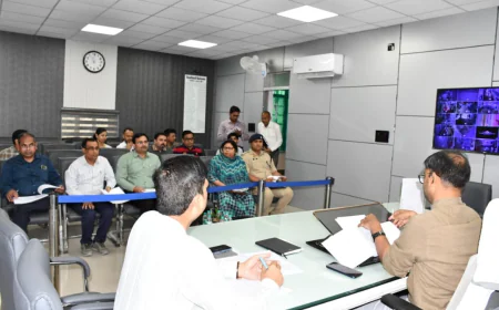 निजी विद्यालयों की मनमानी पर लगेगा अंकुश, नियमों का सख्ती से होगा पालन — जिलाधिकारी