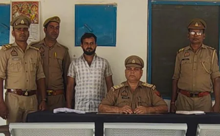 पुलिस  ने 15 हजार का इनामी बदमाश अवैध असलहा सहित गिरफ्तार